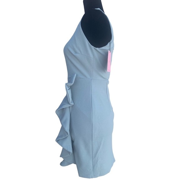 Hello Molly Backstage Passes Dress in Sage 
Size US 8 Cocktail Dress - Picture 11 of 16